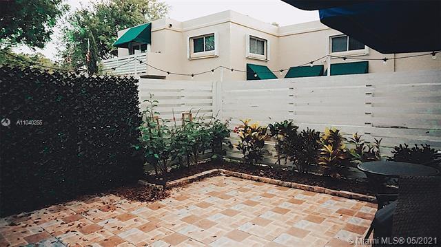 Building Photo - 14314 SW 97th Ln