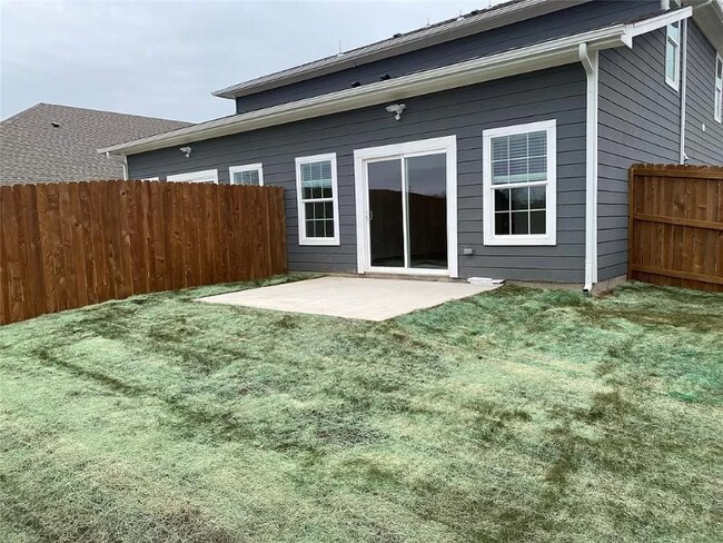 Foto del edificio - 340 Sunnyside Dr