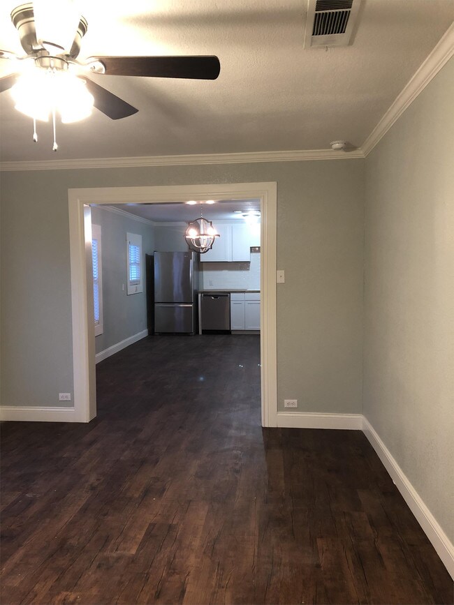 Foto del edificio - 1528 Alexander Ave