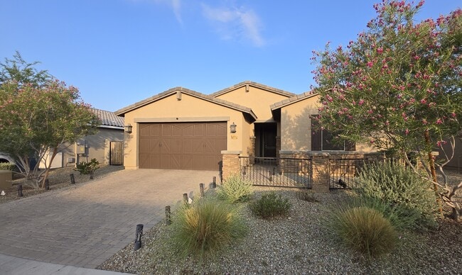 Building Photo - 1578 S 224th Ln