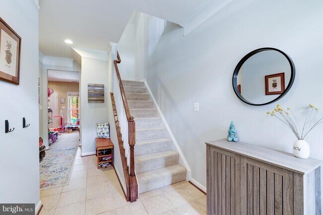Building Photo - 43149 Crosswind Terrace