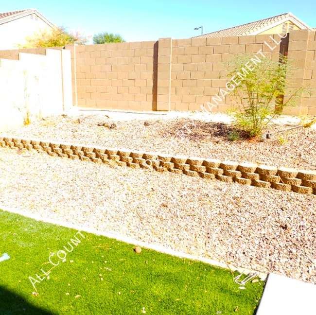 Building Photo - 8-bedroom Buckeye home for rent in Riata W...