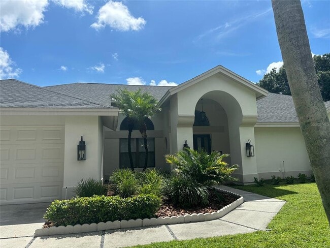 Building Photo - 17311 Hialeah Dr