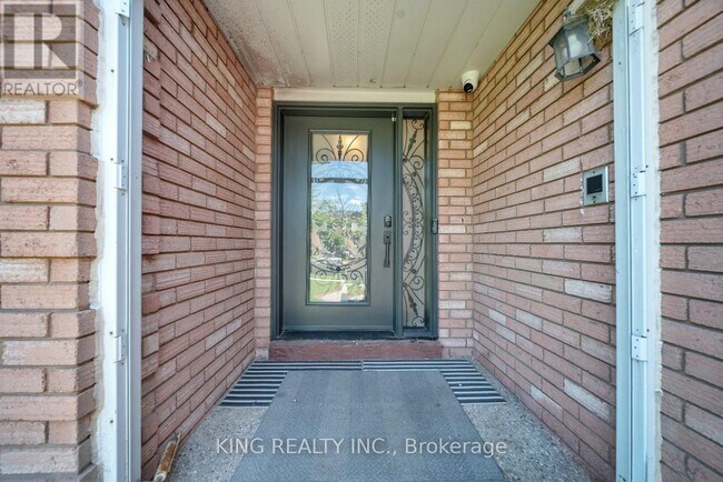 Building Photo - 2606 Ambercroft Trail