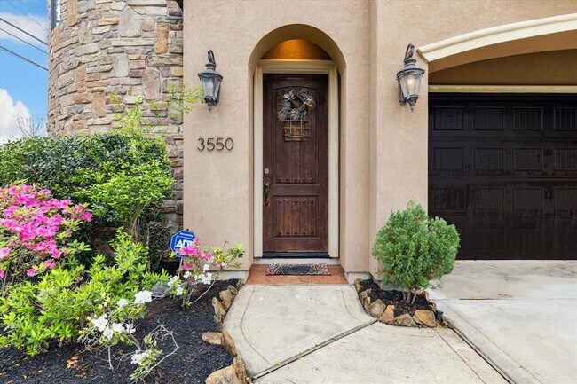 Building Photo - 3550 Griggs Rd