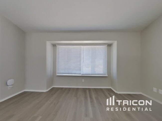 Foto del edificio - 6519 N 70th Ave