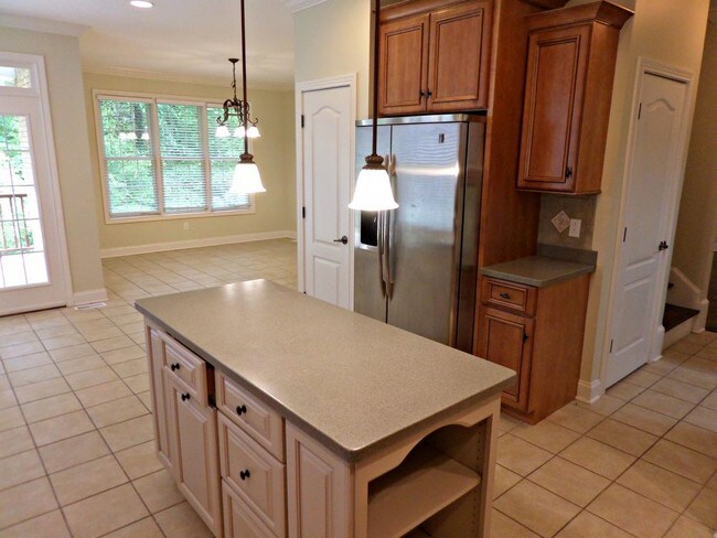 Foto del edificio - 10300 Laurel Pointe Lane