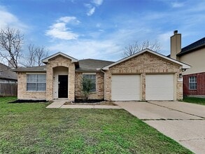 Building Photo - 17602 Coventry Oaks Dr