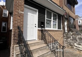 Building Photo - 7048 N Broad St
