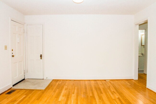 Foto del edificio - 2515 Plateau Rd