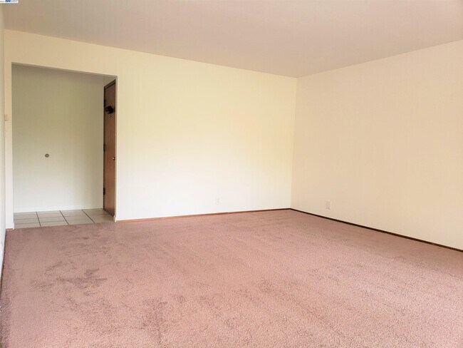 Building Photo - 4600 Eggers Dr