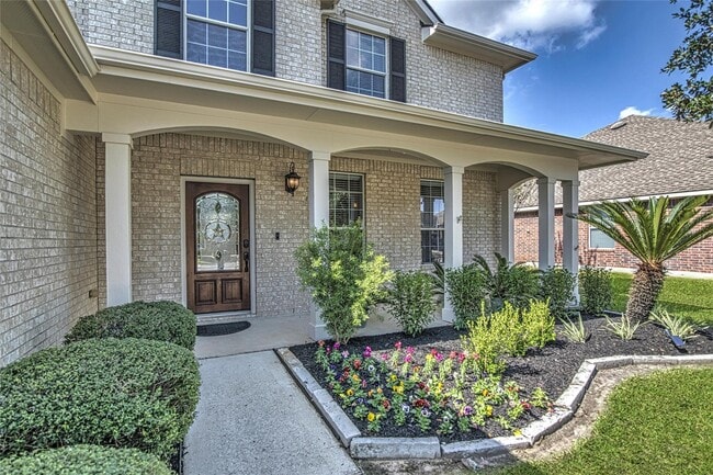 Building Photo - 24403 Redrock Falls