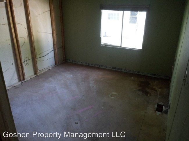 Building Photo - 3 br, 2 bath House - 3850 S Merdian #218