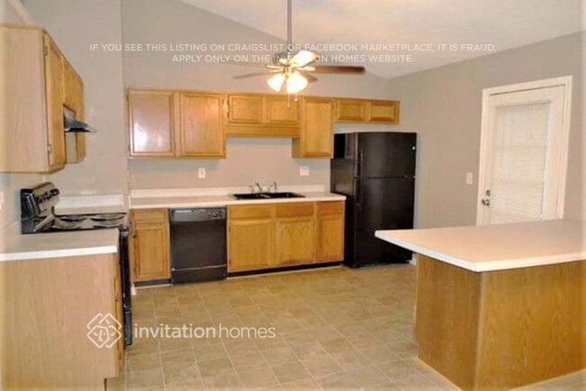 Building Photo - 1693 Independence Dr