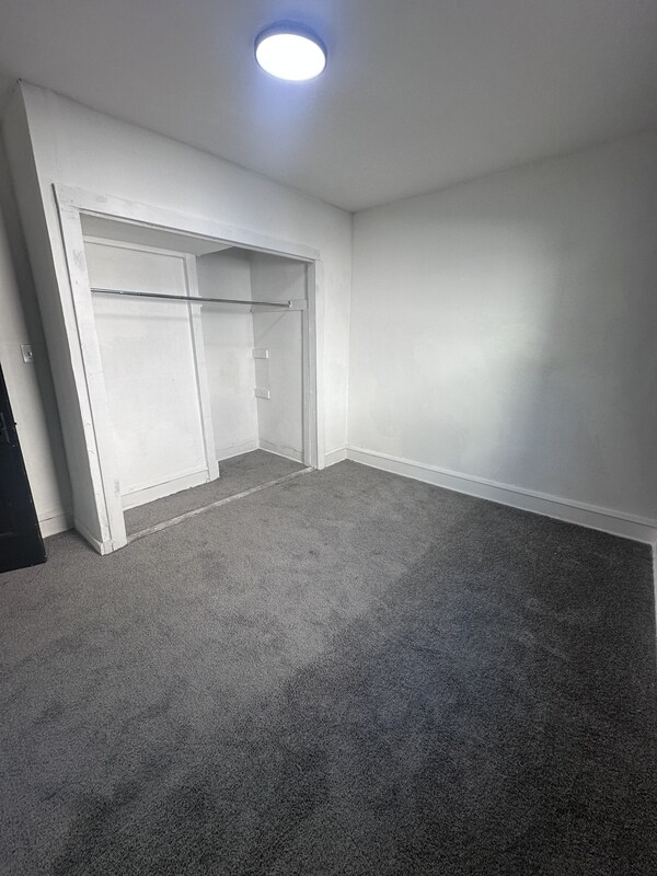 Foto del edificio - 4126 E 143rd St