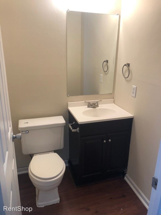 Building Photo - 3 br, 2 bath House - 3918 Rock Quarry rd