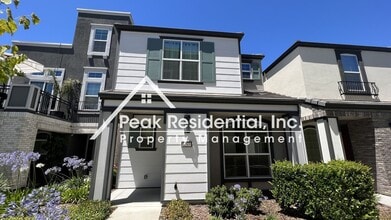Building Photo - 3283 Warbler Ct