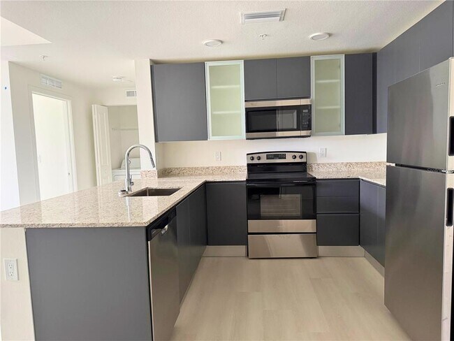 Foto del edificio - 5592 Pga Blvd