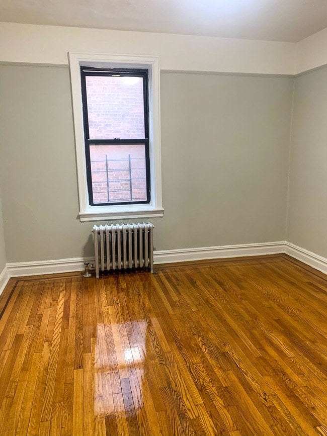 Building Photo - 82-15 Britton Avenue