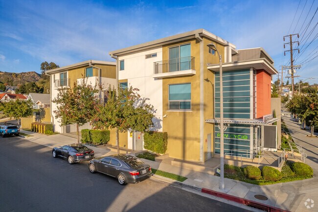 Foto del edificio - 1463 Colorado Blvd