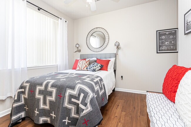 4BR, 4BA - 1,420SF - The Chelsea