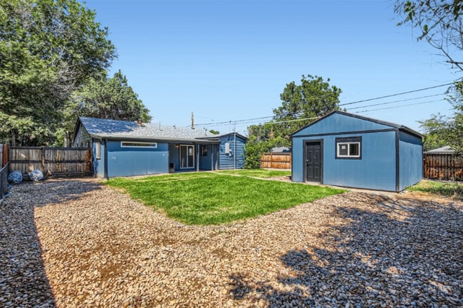 Photo - 1296 Vaughn St House