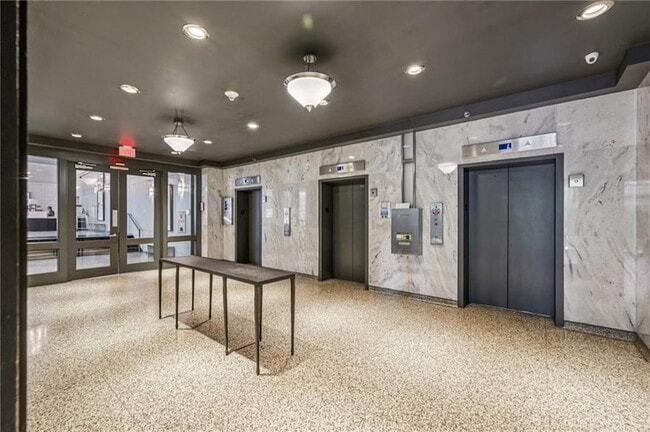 Foto del edificio - 620 Peachtree St NE