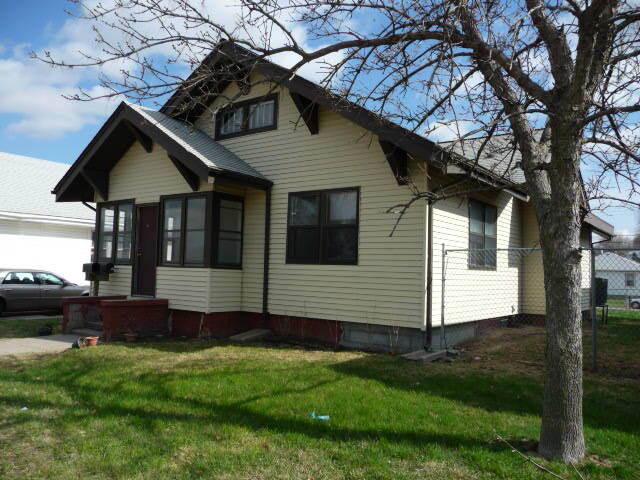 Primary Photo - 914 W 24th St