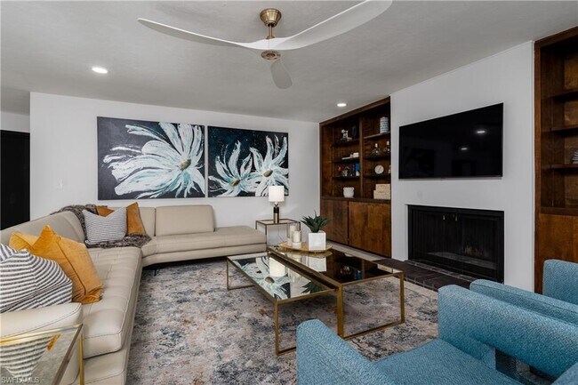 Foto del edificio - 26888 McLaughlin Blvd