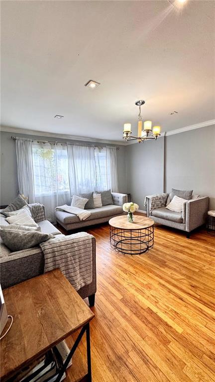 Foto del edificio - 1463 E 103rd St