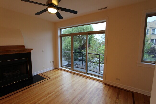 Foto del edificio - 2645 W Haddon Ave