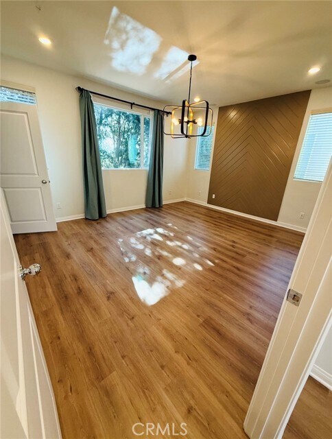 Foto del edificio - 8360 Canby Pl