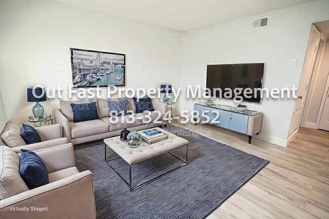 Interior Photo - The Flats on 52nd