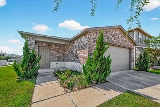 Building Photo - 2730 Skyview Silver Dr