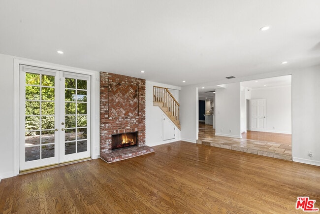 Foto del edificio - 18339 Linnet St