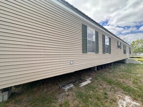 Building Photo - 284 Clay Cir