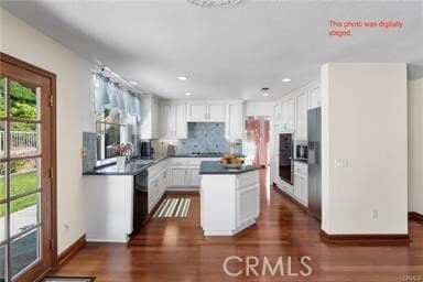 Building Photo - 1611 San Almada Rd