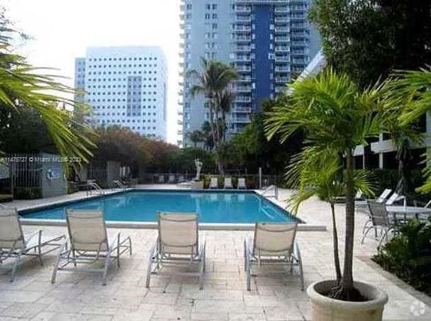 Building Photo - 850 N Miami Ave