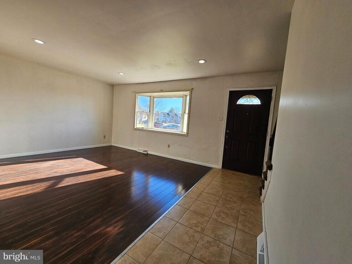 1103 Stoneham Cir, Hatfield, PA 19440 Townhome Rentals in Hatfield PA