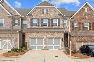 Building Photo - 1327 Elderwood Way