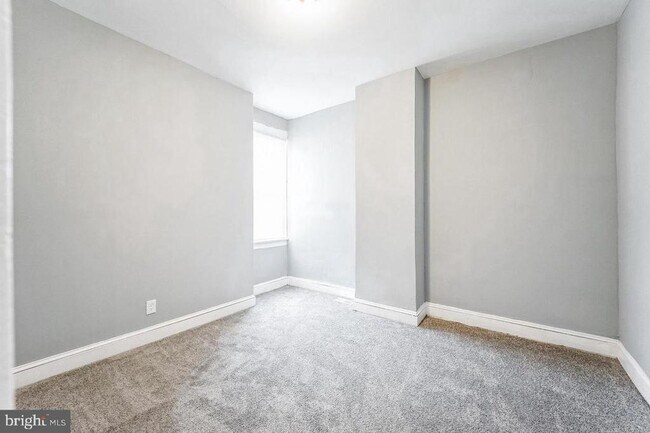 Foto del edificio - 234 N Payson St