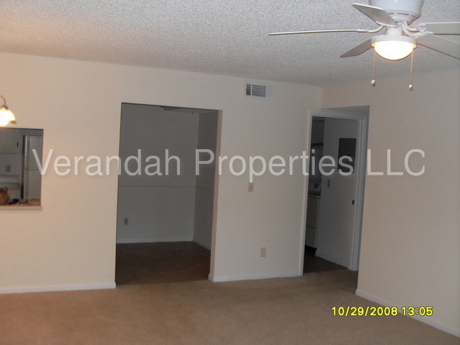 Building Photo - 1512 Pine Ridge Circle