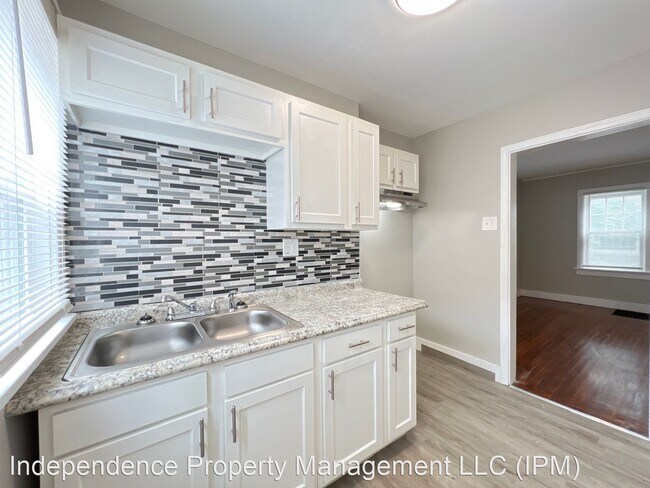 Building Photo - 4 br, 2 bath House - 361 Cherry Dr