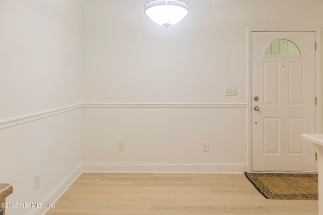 Foto del edificio - 3737 Loretto Rd