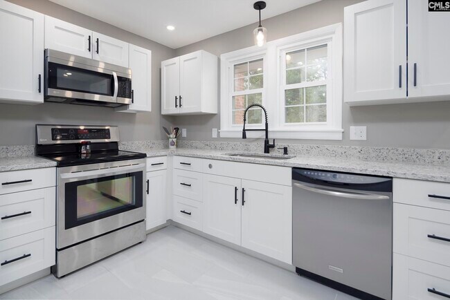 Building Photo - 152 Arcadia Springs Cir