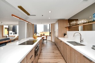 Building Photo - 1300 Lamar St