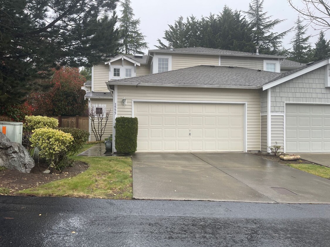 1555 Seasons Ln NW, Silverdale, WA 98383 Townhome Rentals in