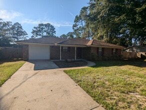 Building Photo - 623 Westmoreland Dr