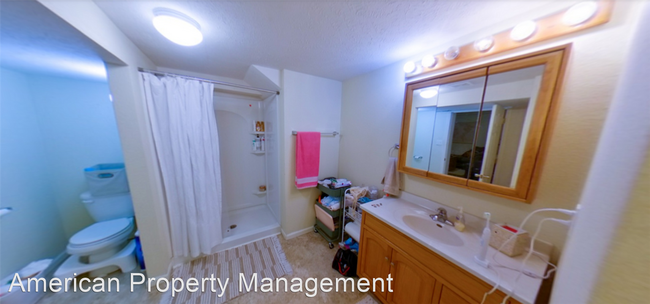 Foto del edificio - 5 br, 2 bath House - 1122 N 8th