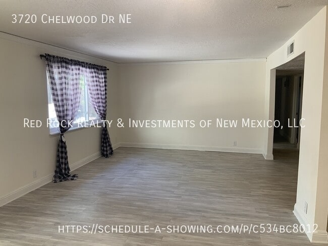 Building Photo - 3720 Chelwood Dr NE